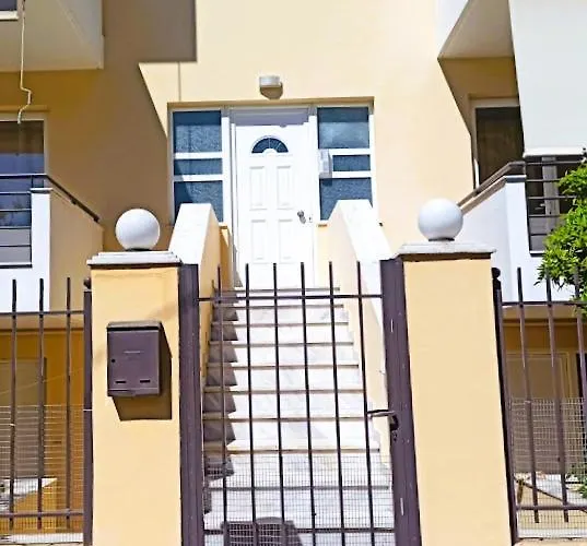 Sunny Apartments - Tolis 2Oς 칼라마타